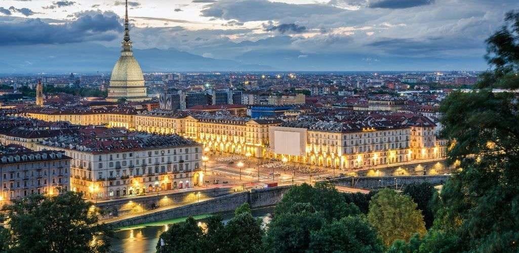 Descubriendo la rica historia y cultura de Italia: Un viaje por Torino